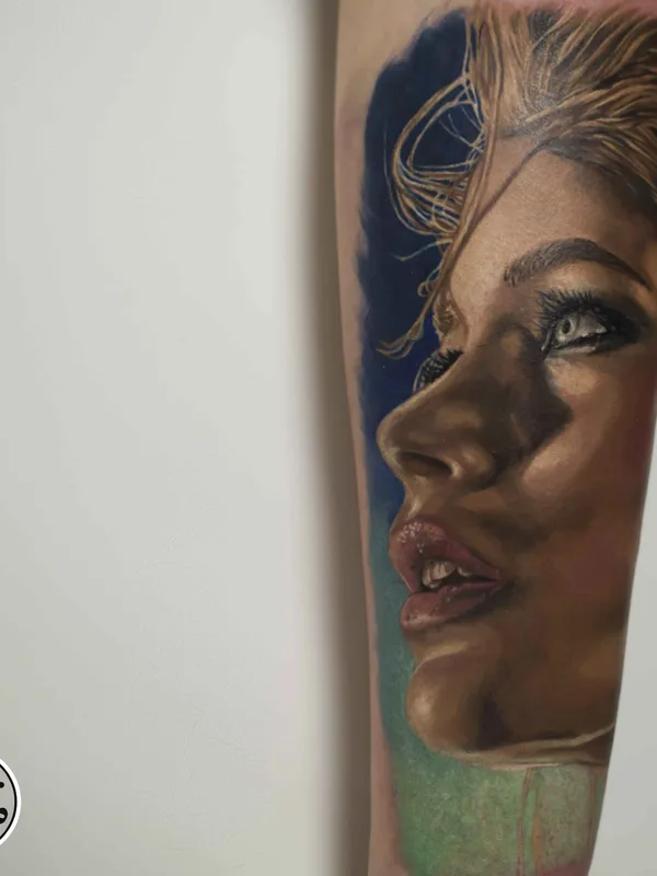 female color realism татуировка на forearm #13676 | Тату мастер Медникова Екатерина