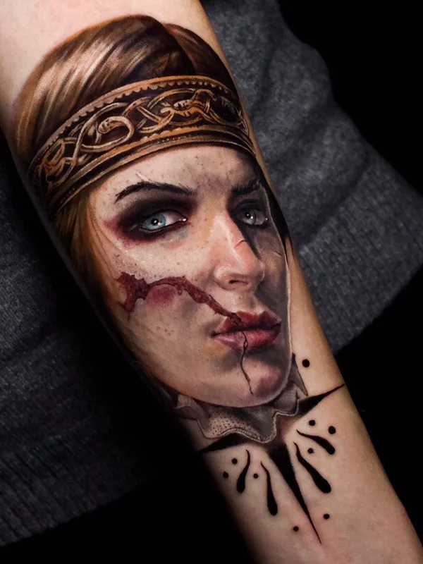 female color realism Tatuagem em forearm #26308 | Tatuador Никита Пятницкий