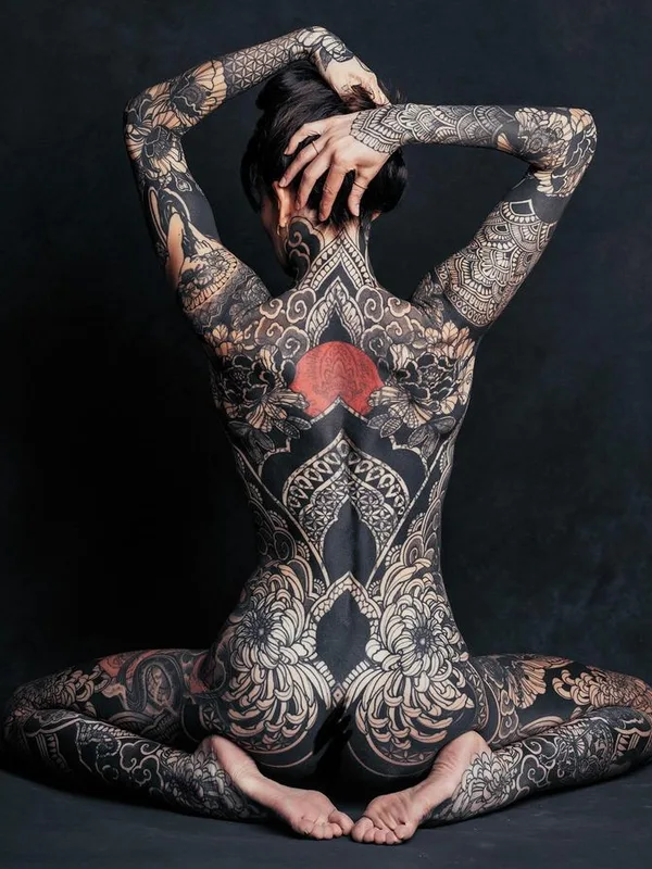 Ornamental tattoo by Caroline Karenine_ttt