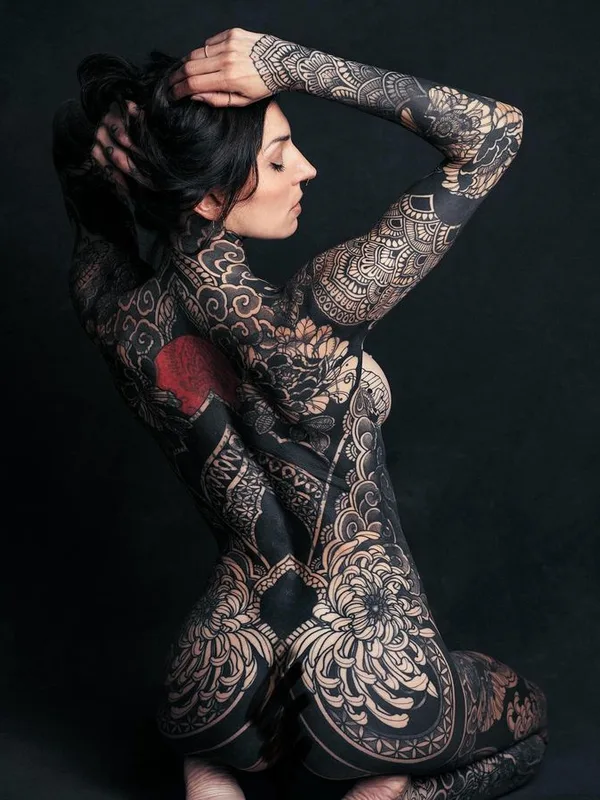 Ornamental tattoo by Caroline Karenine_ttt