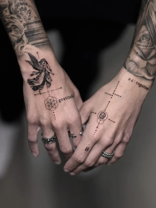 black and grey fineline tattoo on back of hand #75803 | Tattoo Artist Oscar Akermo