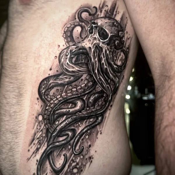 Ornamental tattoo by Andrey Pavlenko in Moscow