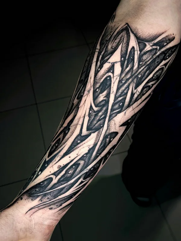black blackwork 타투 부위 forearm #76176 | 타투이스트 Andrey Pavlenko