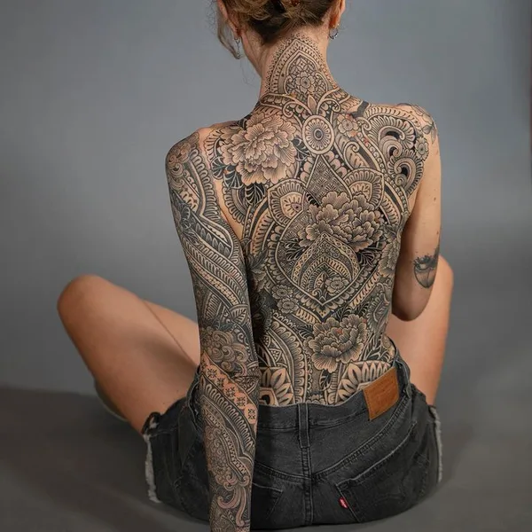 Ornamental tattoo by Dino De Cesare in Sète