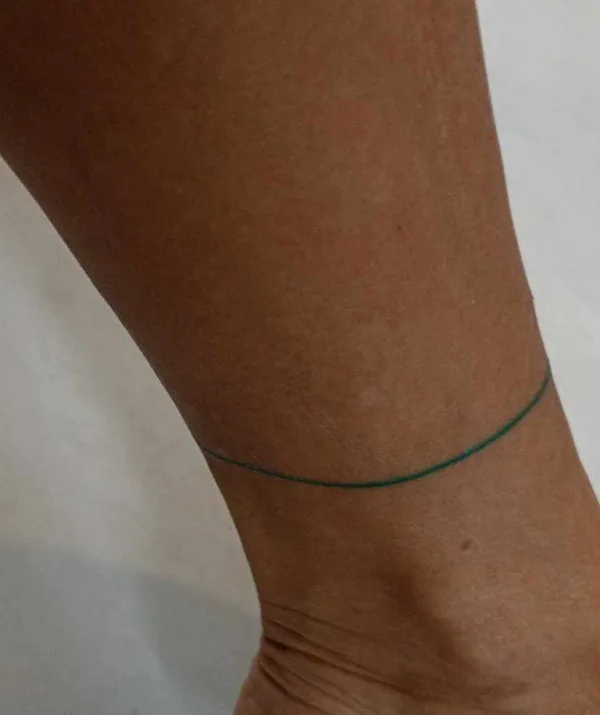 color linework татуировка на ankle #76333 | Тату мастер Linara