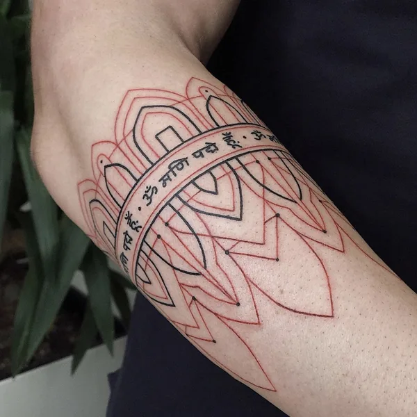 engraving tattoo by Artemii Zhdanov in Moscow