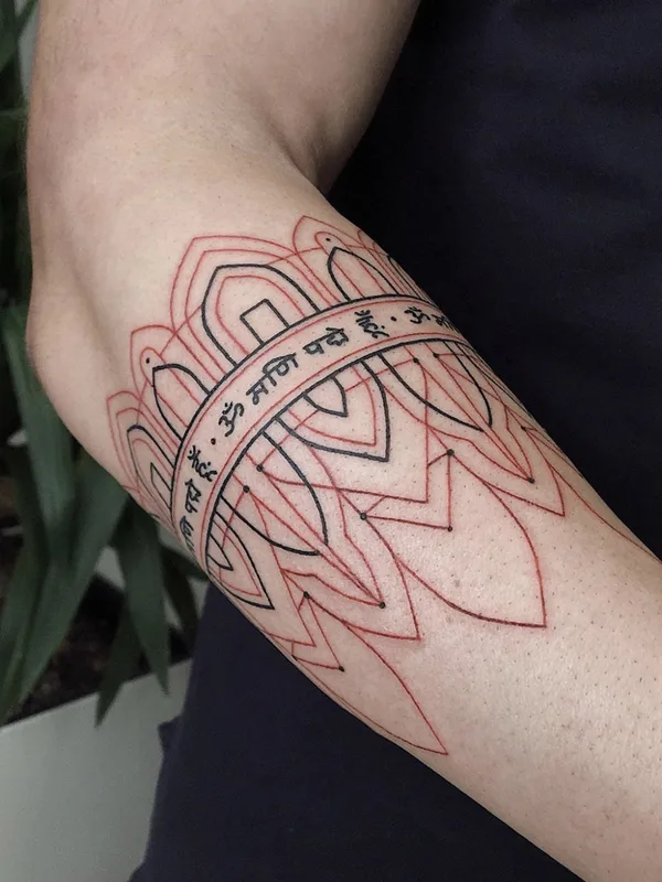 engraving tattoo by Artemii Zhdanov in Moscow