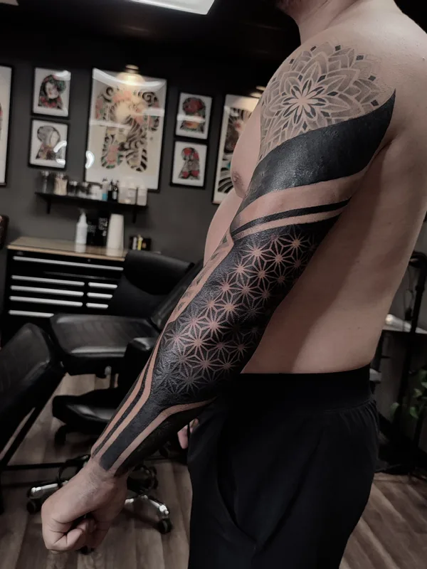 male black blackwork Tatuaggio su full sleeve #76763 | Tatuatore Fellipe Romeiro