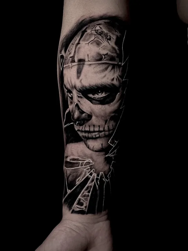 black and grey black and grey Tatuaggio su forearm #76784 | Tatuatore Berhan Tabih