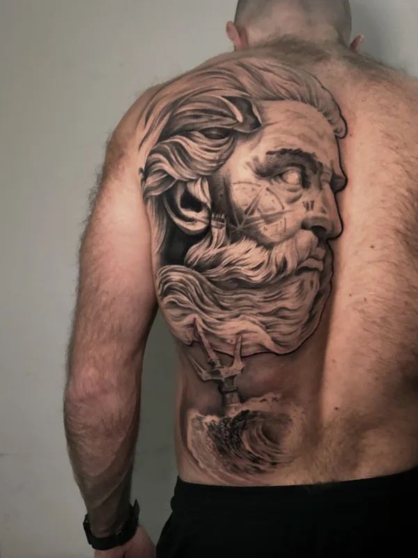 male black and grey realism татуировка на upper back #76851 | Тату мастер КИРИЛЛ ШЕВЧЕНКО