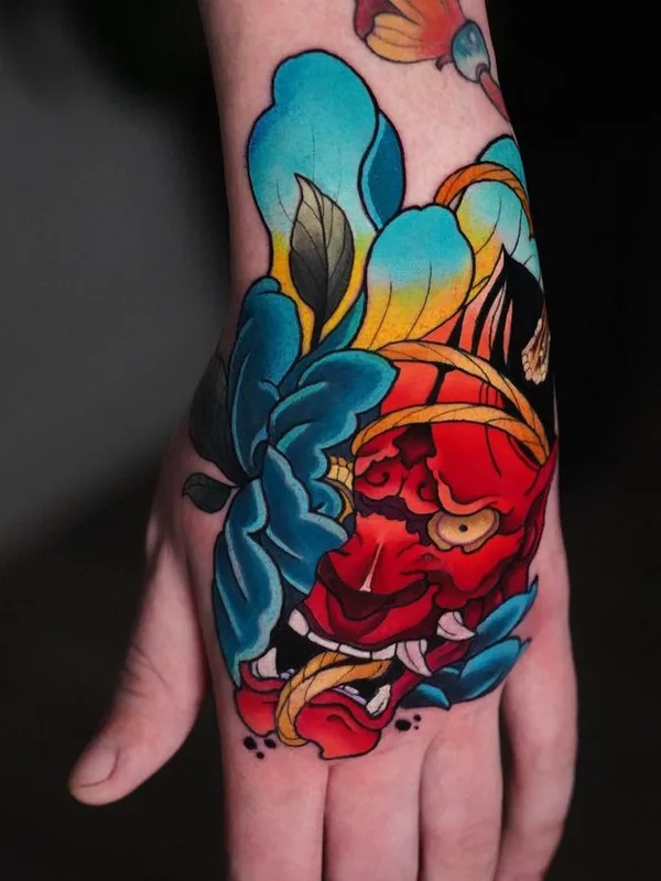 color japanese tattoo auf hand #77033 | Tätowierer Alina Vax