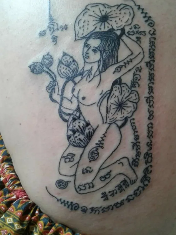 female black linework татуировка на shoulder blade #77103 | Тату мастер Aekkapope