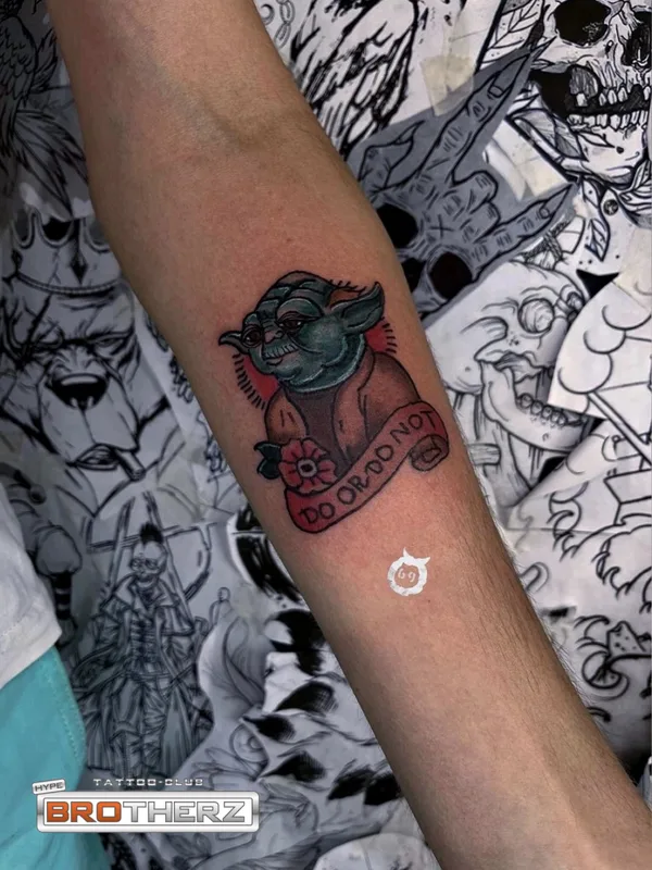 color traditional tatuaje en forearm #77265 | Tatuador Lina Boyts