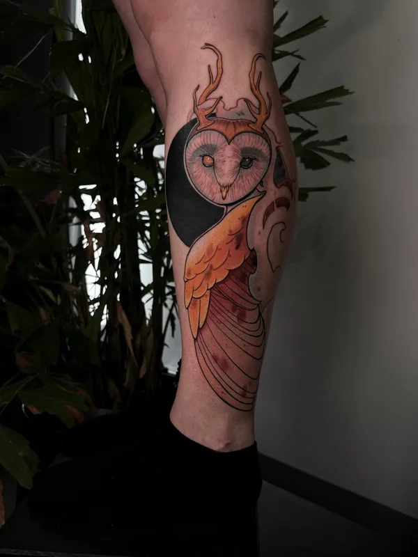 color illustrative tatuaje en calf #77572 | Tatuador Илья Сотов