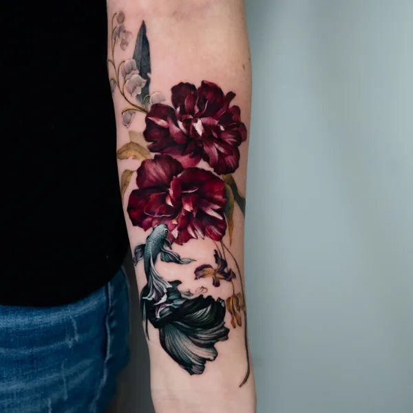 Feminine tattoo by Chou / Daye in Vancouver