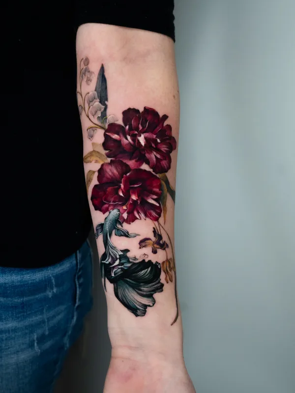 Feminine tattoo by Chou / Daye in Vancouver