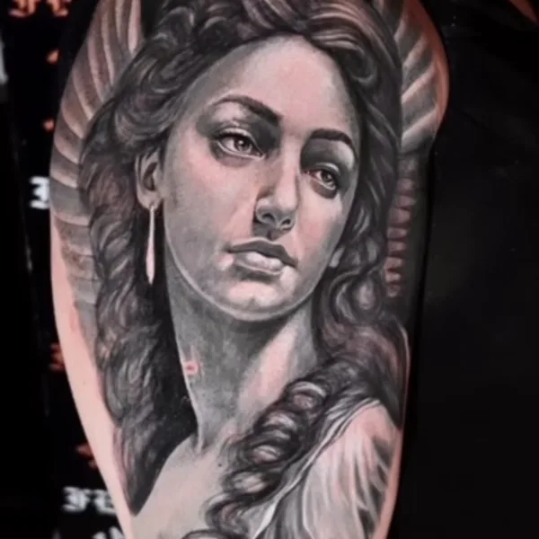 Реализм tattoo by Rodrigo Rodriguez in Minas