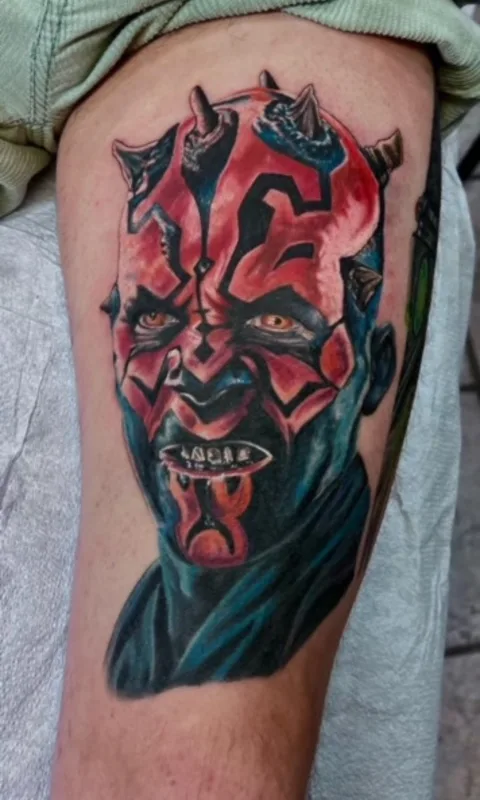 color realism tattoo auf thigh #77770 | Tätowierer Rodrigo Rodriguez