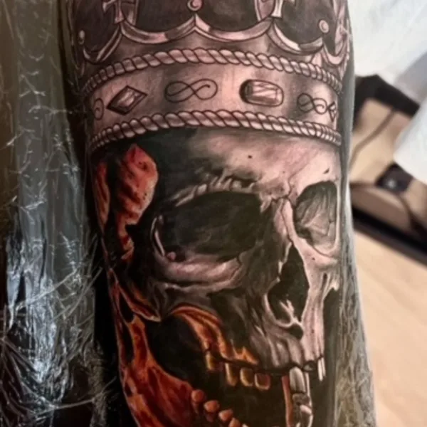 Реализм tattoo by Rodrigo Rodriguez in Minas