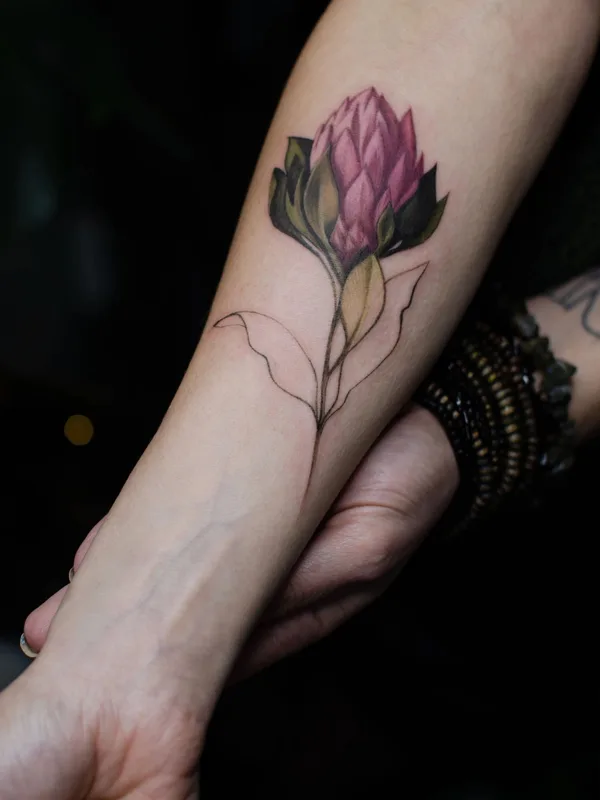 female color botanic tatouage sur forearm #77861 | Artiste tatoueur Алиса Третьякова