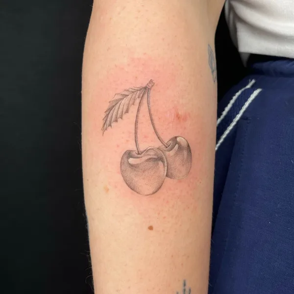 Dotwork tattoo by Colette Galantay in Den Haag
