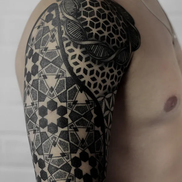 Abstract tattoo by Tanya Surikat in Moscow