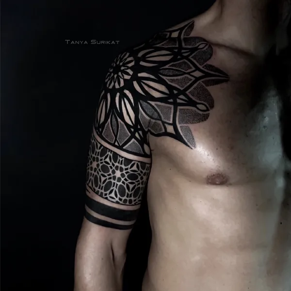 Abstract tattoo by Tanya Surikat in Moscow