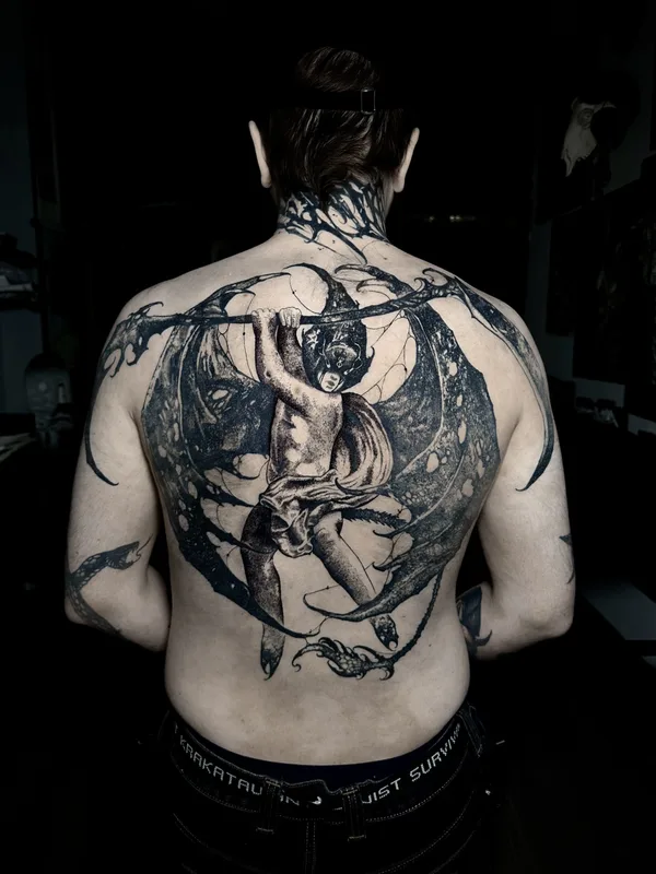 male black and grey blackwork Tatuagem em full back #78453 | Tatuador Дмитрий Радэо