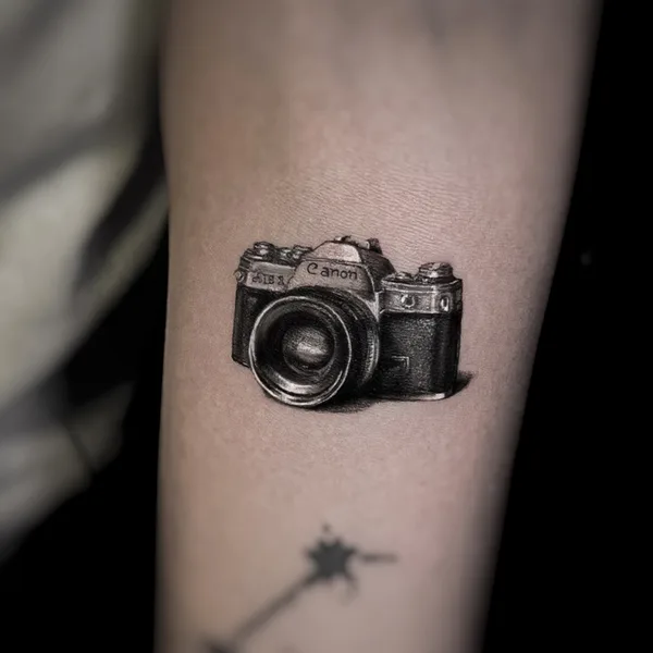Graphic tattoo by Софья Скворцова STARLING_TATTOO in Волгоград