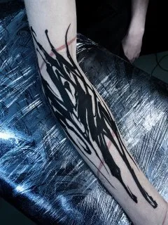 black abstract Tatuagem em forearm #78823 | Tatuador KOLYASAFER (Коля Сафер)