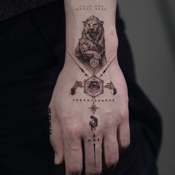 Graphic tattoo by Ogi Oh in Seoul