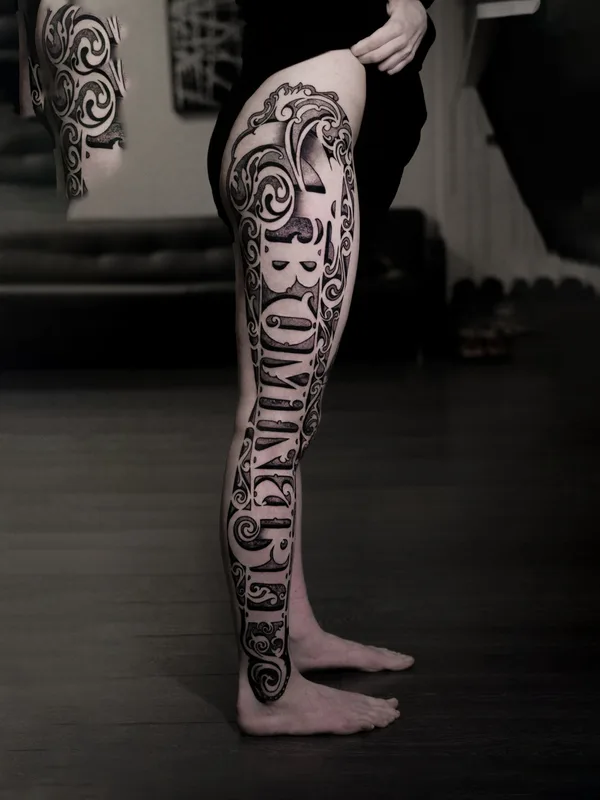 black and grey ornamental Tatuagem em full leg #78851 | Tatuador Дмитрий Радэо