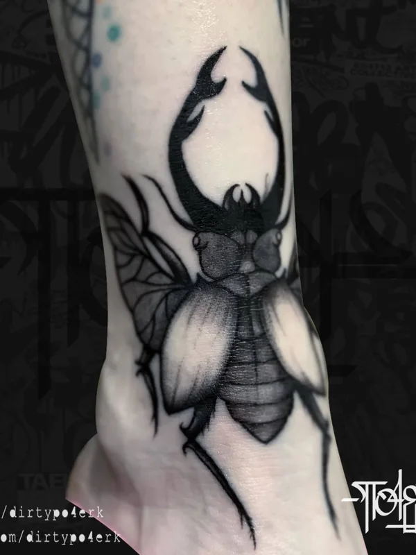 black and grey blackwork татуировка на ankle #78921 | Тату мастер Егор Почерк