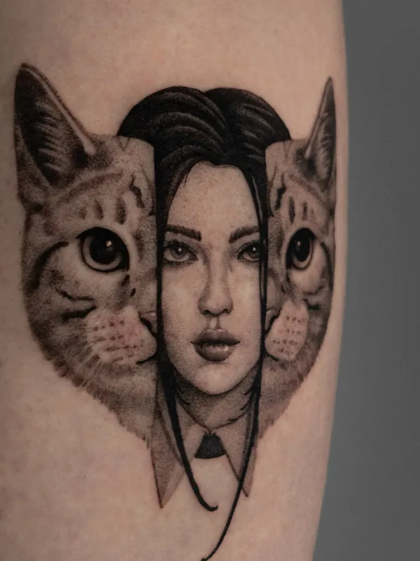 black and grey black and grey Tatuaggio su thigh #78964 | Tatuatore Никита Нико