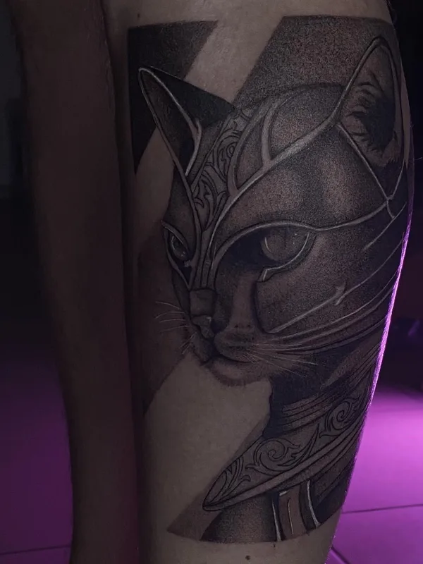 black and grey black and grey tattoo auf calf #79076 | Tätowierer Bondarenko Kseniia