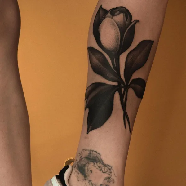 whipshading tattoo by Parvick Faramarz in Moscow