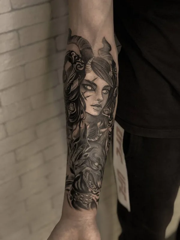 black and grey black and grey 타투 부위 forearm #79417 | 타투이스트 Алёна Карчина
