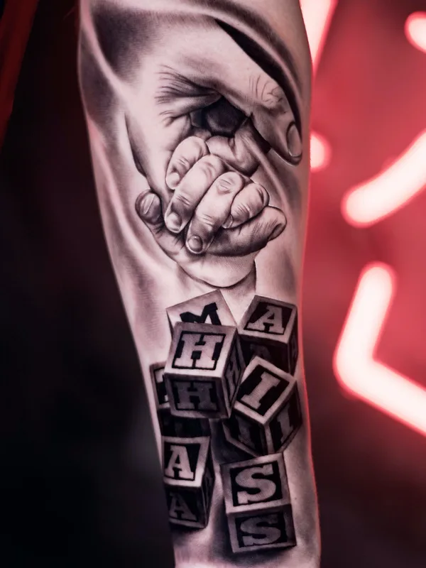 black and grey realism Tatuagem em forearm #79467 | Tatuador Bruno Reis
