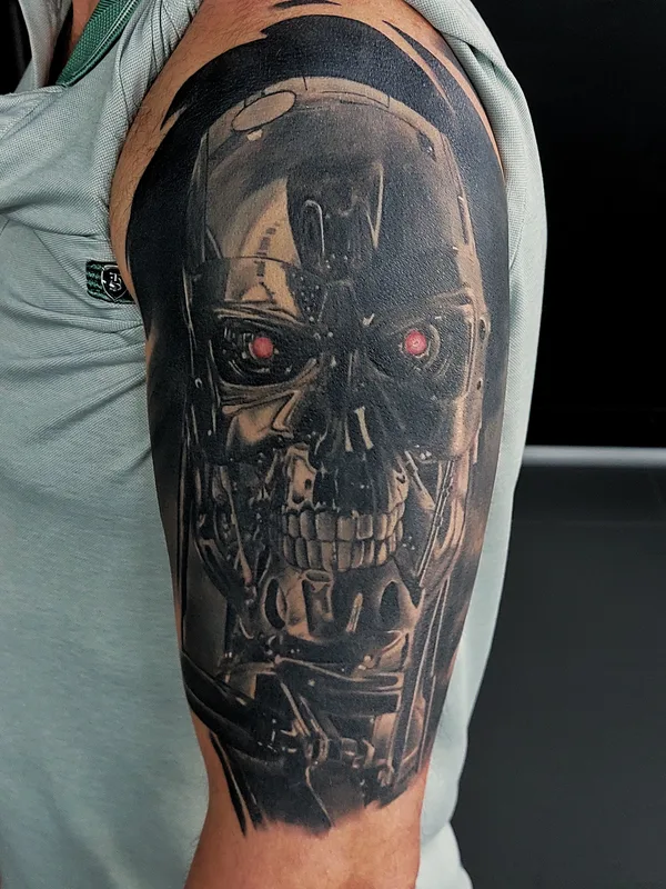 black and grey realism татуировка на upper arm #79472 | Тату мастер Сергей Манкевич 