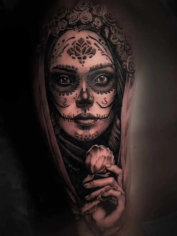 female black and grey realism татуировка на forearm #79679 | Тату мастер Никита Шумских