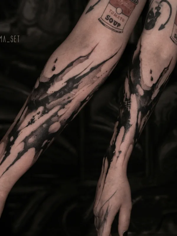 black abstract татуировка на forearm #79690 | Тату мастер Aya Lesskaya