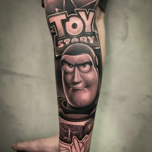 Realism tattoo by Neto Coutinho