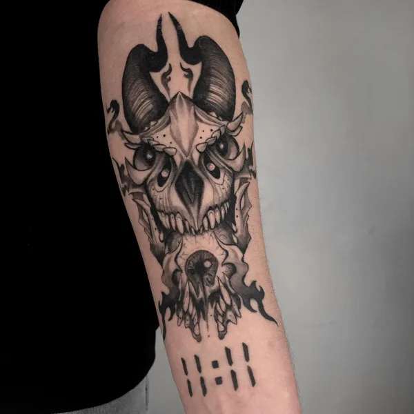 Graphic tattoo by Никита Пчелинцев in Тамбов