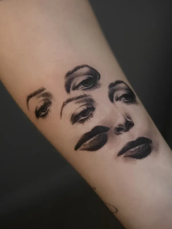 black and grey realism татуировка на forearm #80740 | Тату мастер Кристина Бирюкова