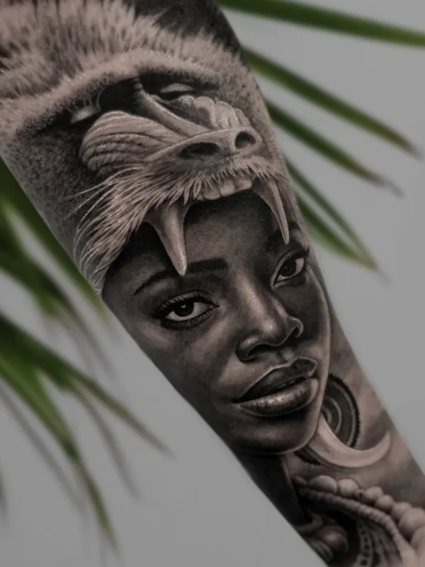 female black and grey realism tattoo auf forearm #80885 | Tätowierer Jac Alonso