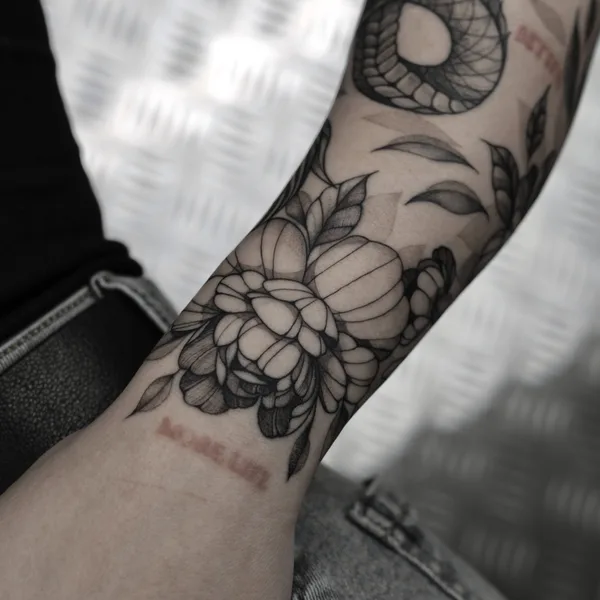 Micro Realism tattoo by Кристина Crystalik in Moscow
