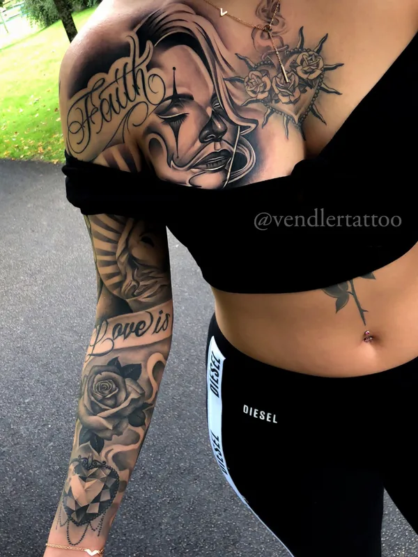 female black and grey black and grey tatuaje en chest #81390 | Tatuador Vendler Tattoo
