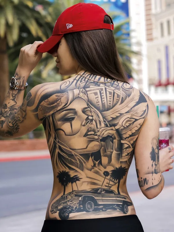female black and grey chicano tatuaje en full back #81397 | Tatuador Vendler Tattoo