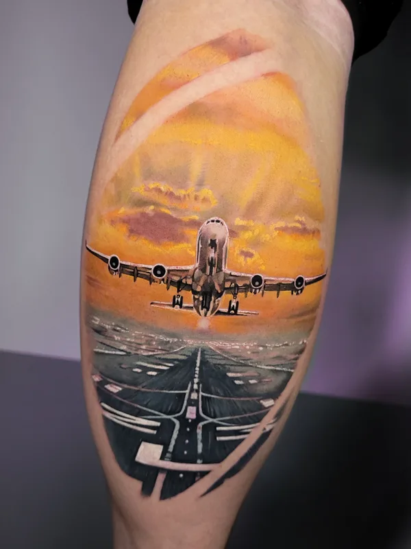 color realism 纹身 在 calf #81584 | 纹身师 Станислав Ананьин