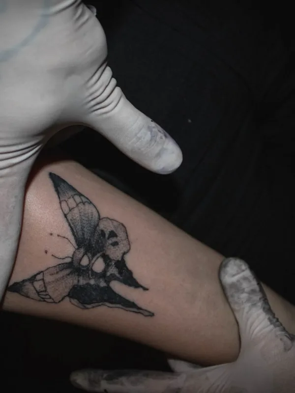 Abstract tattoo by Rever